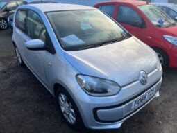 
										2017 VOLKSWAGEN UP 1.0 PETROL 5 DOOR HATCH IN SILVER full									